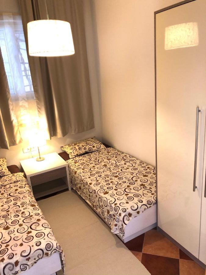 Lovely Apartment 斯韦蒂·斯特凡 外观 照片
